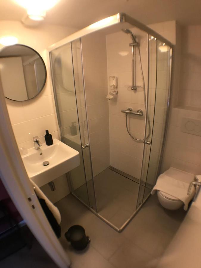 Hotel Van Dyk Valkenburg aan de Geul Ngoại thất bức ảnh